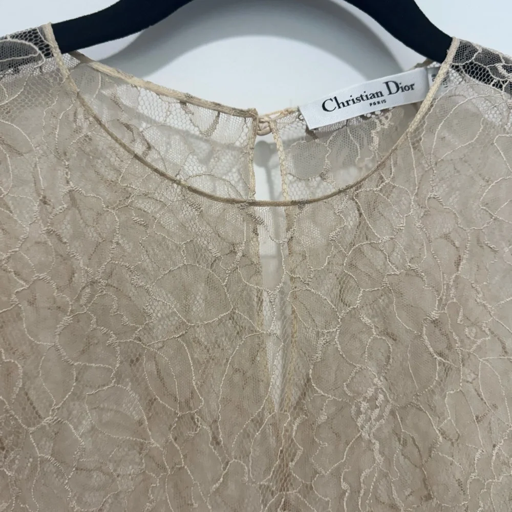 Christian Dior Beige Tan Lace Long-Sleeve 100% Silk Top, Size US 8 - Picture 6 of 9